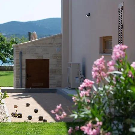 Roberta Villa Turanj